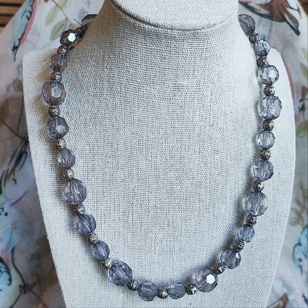 Grey Lavender Plastic Acrylic Lucite Faceted Bead Cut Beaded Vintage Necklace